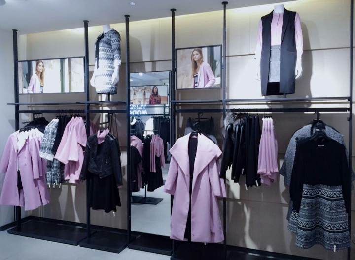 时尚视觉的桥梁 VERO MODA陈列设计、橱窗艺术与箱包销售的完美融合