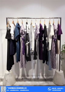 达州一线女装品牌尾货直供 品质与时尚并行，箱包销售协同助力